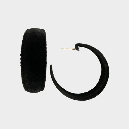 Oorbellen velvet zwart