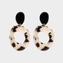 Oorbellen ovaal resin leopard